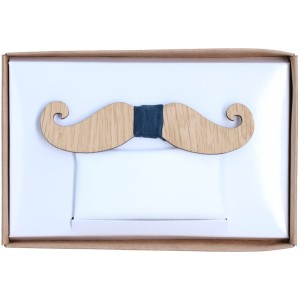 Mucha Drewniana Wąsy z poszetką